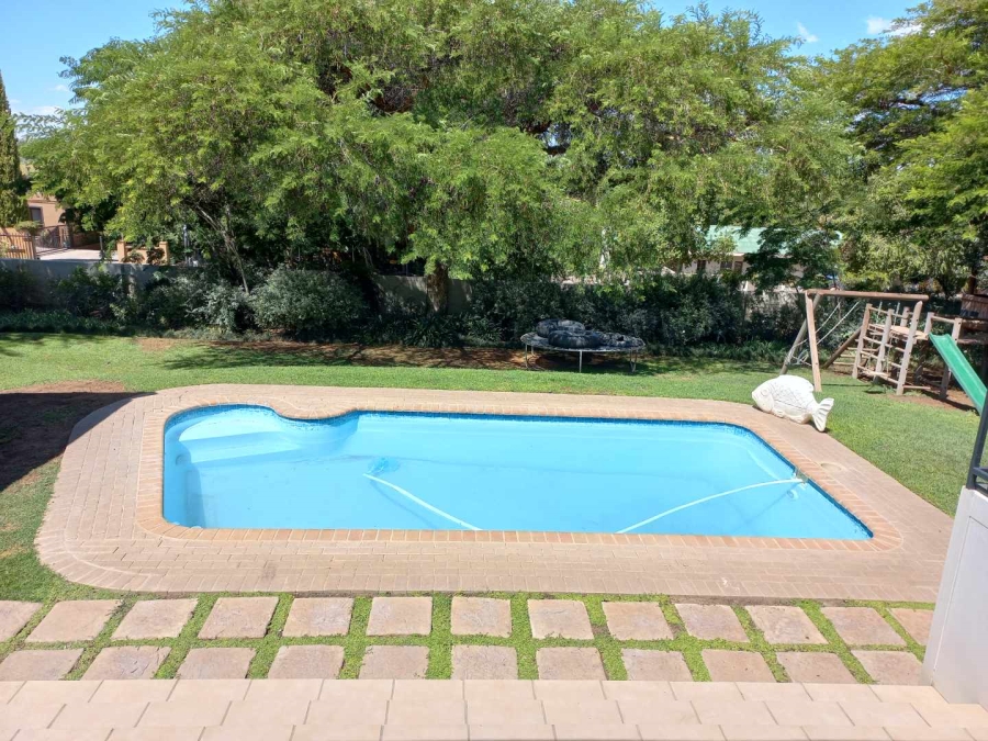 5 Bedroom Property for Sale in Keidebees Northern Cape